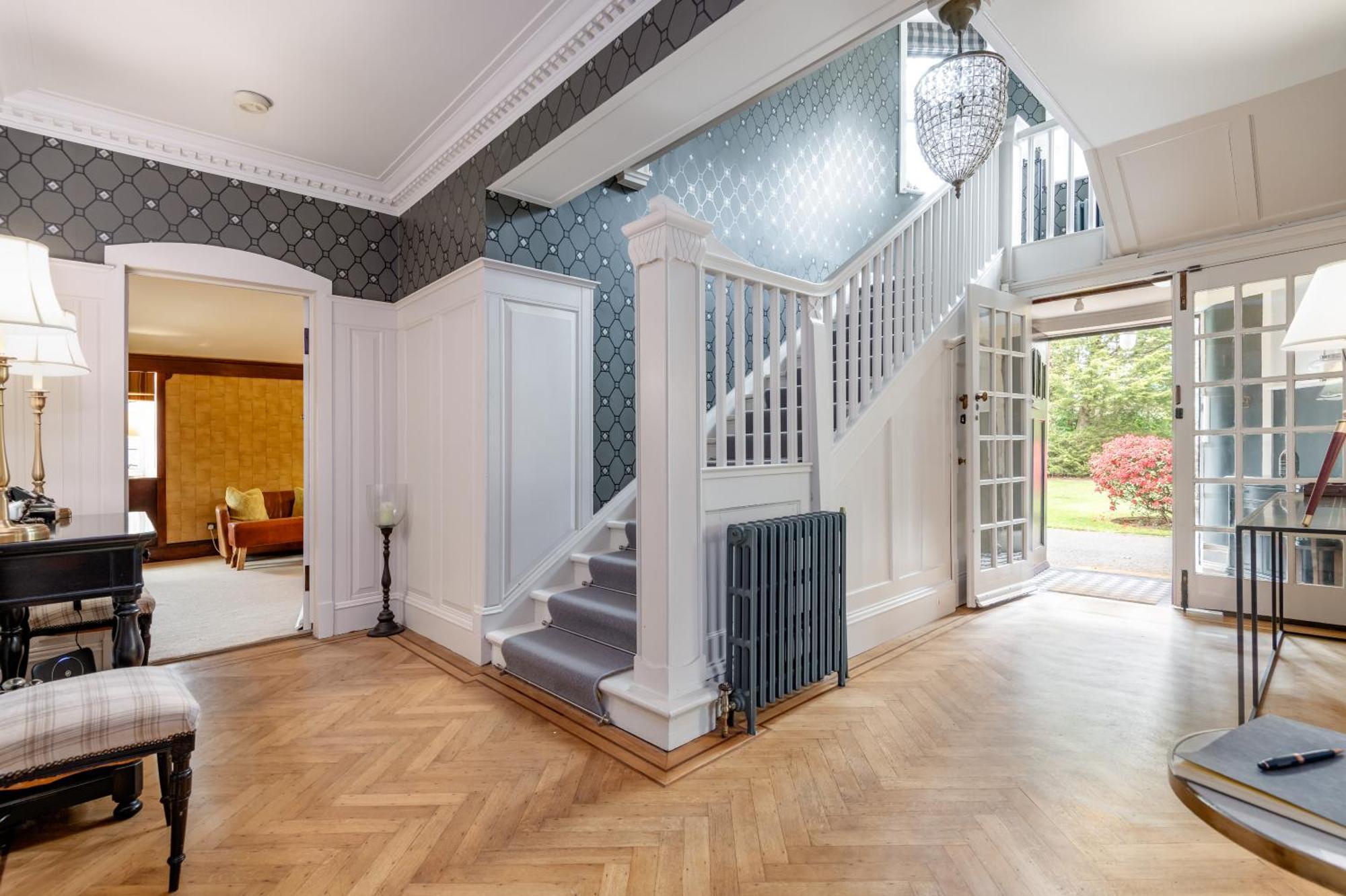 Unique Arts & Crafts Home In Охтерардер Экстерьер фото